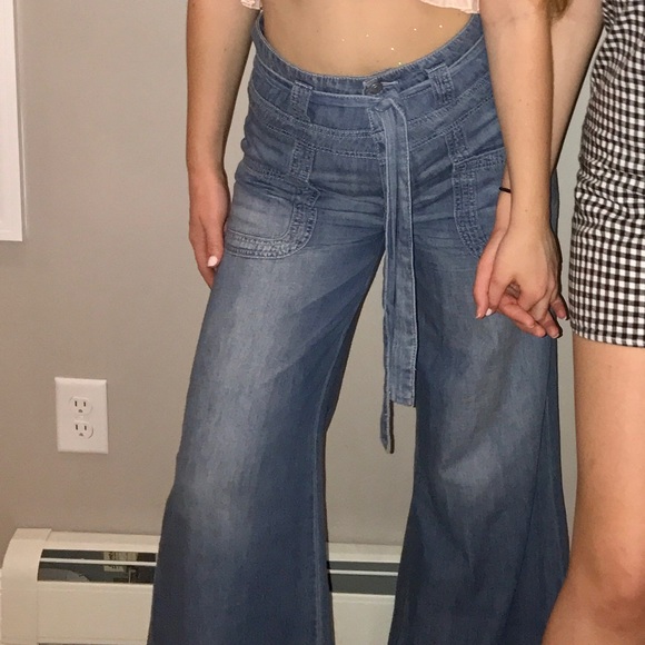 ANTHROPOLOGIE FLARE JEANS - Picture 3 of 4